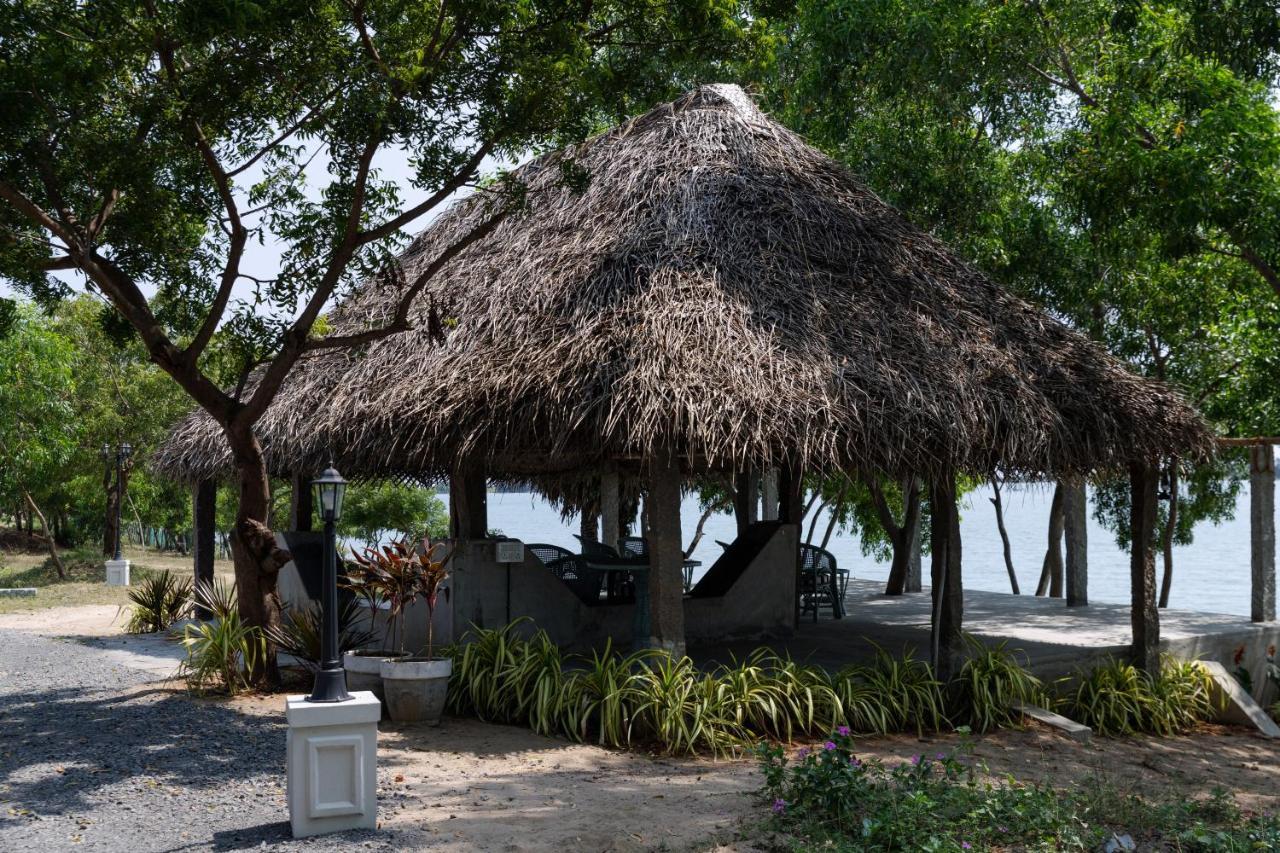 The Alampara Resort - Luxury Boutique Glamping & Water Sports Cheyūr Dış mekan fotoğraf